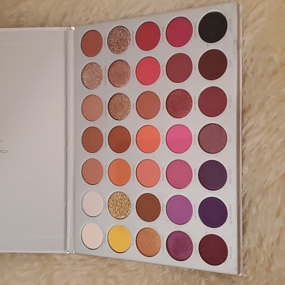 Morphe X Jaclyn Hill Palette Volume II - Picture 2 of 9